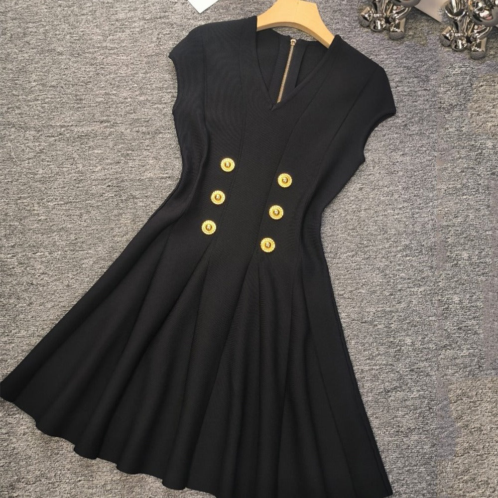 Fashionable raglan sleeve V-neck metal buckle high-waist zipper knitted dress
