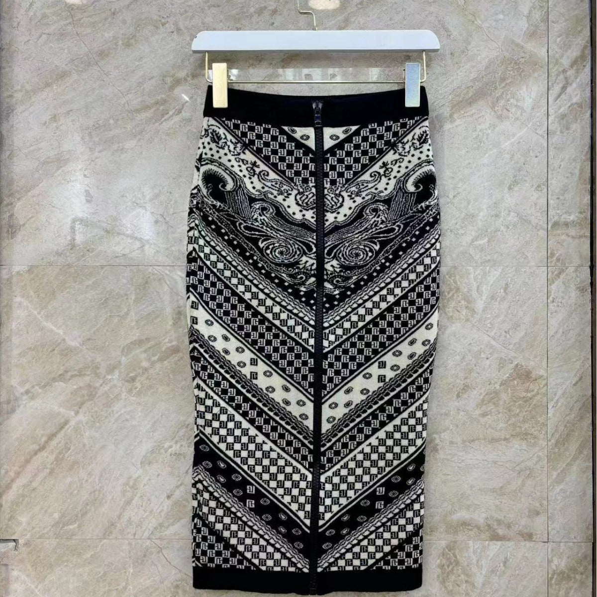 Light cooked small plaid wearing jacquard vest plaid long skirt fashion set