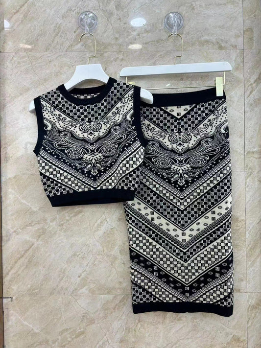 Light cooked small plaid wearing jacquard vest plaid long skirt fashion set