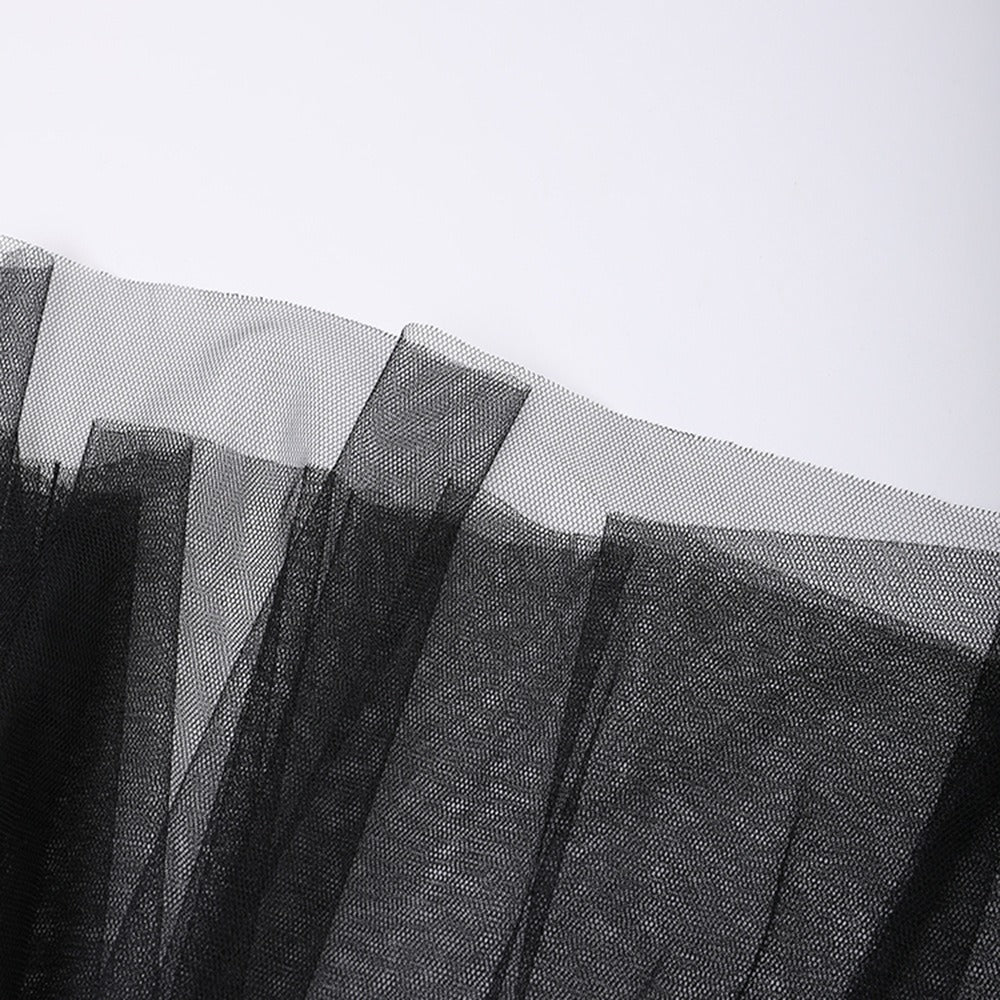 Dressed women's V-neck, shoulder strap, outer cover, gauze skirt, concave shape, explosive street skirt trend